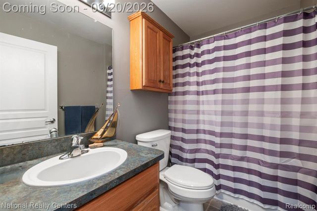 8019 Springdale, White Lake, MI 48386