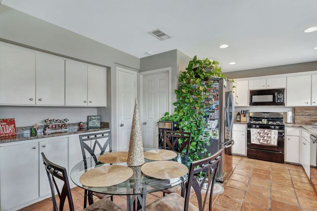 1845 Briarcrest Cove, Carrollton, TX 75006