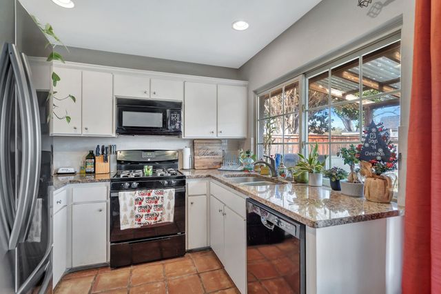 1845 Briarcrest Cove, Carrollton, TX 75006