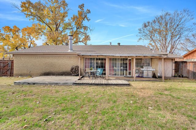 1845 Briarcrest Cove, Carrollton, TX 75006