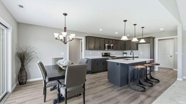 10901 Oaklynn Reserve Boulevard, Fort Wayne, IN 46835