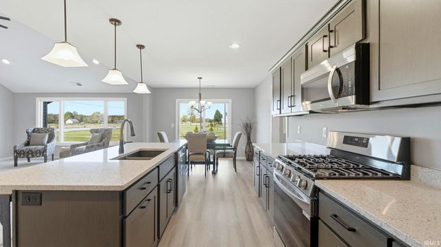 10901 Oaklynn Reserve Boulevard, Fort Wayne, IN 46835