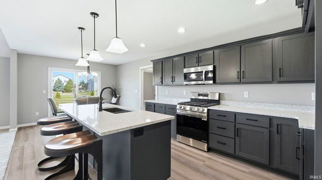 10901 Oaklynn Reserve Boulevard, Fort Wayne, IN 46835