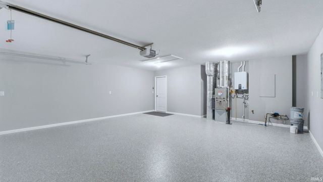 10901 Oaklynn Reserve Boulevard, Fort Wayne, IN 46835