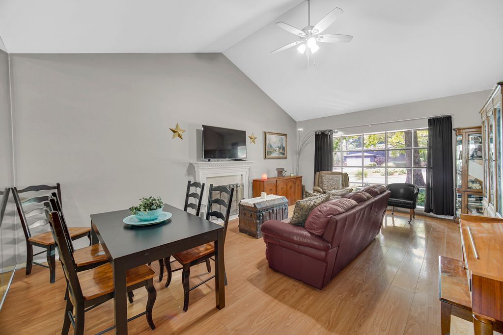 418 Earl Avenue, Joliet, IL 60436 — photo 5
