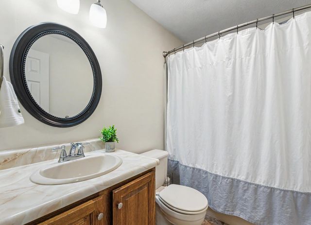 57 Quarry Circle Drive, Milford, NH 03055