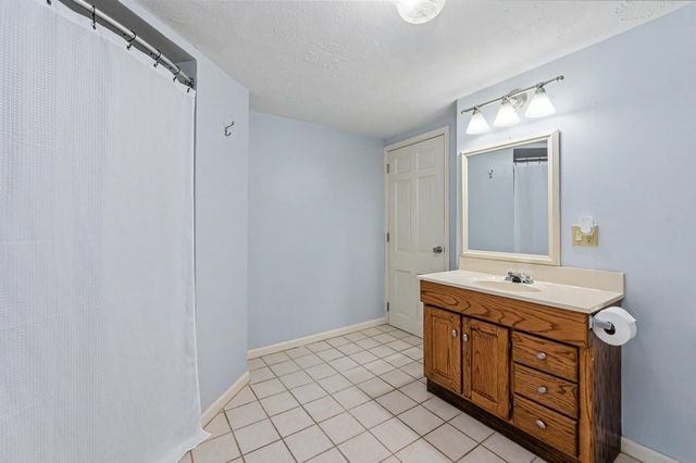 57 Quarry Circle Drive, Milford, NH 03055