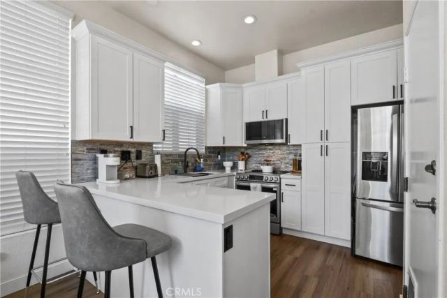 1071 S Volterra, Anaheim, CA 92808