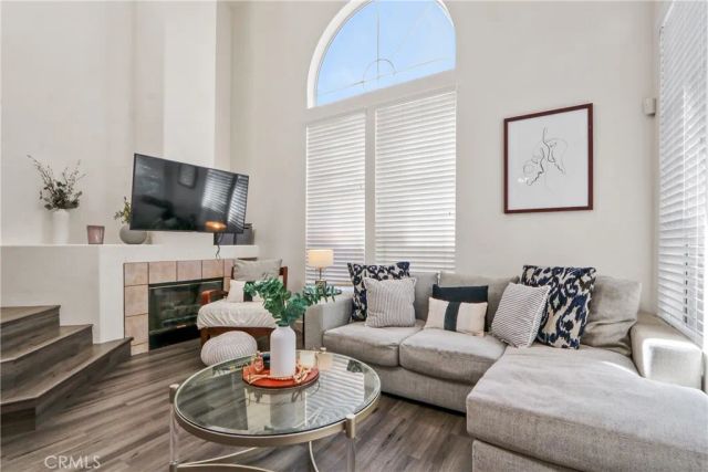 1071 S Volterra, Anaheim, CA 92808