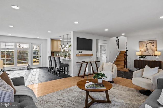 1221 HUNTINGDON PIKE, Huntingdon Valley, PA 19006