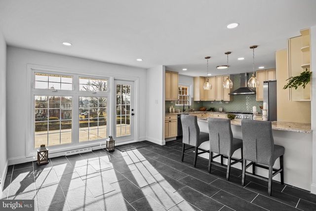 1221 HUNTINGDON PIKE, Huntingdon Valley, PA 19006