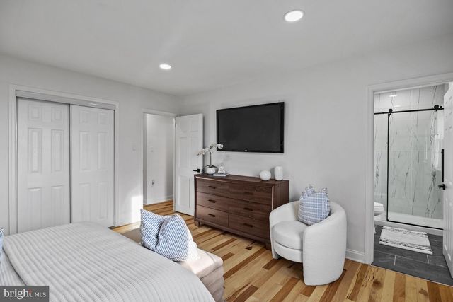 1221 HUNTINGDON PIKE, Huntingdon Valley, PA 19006