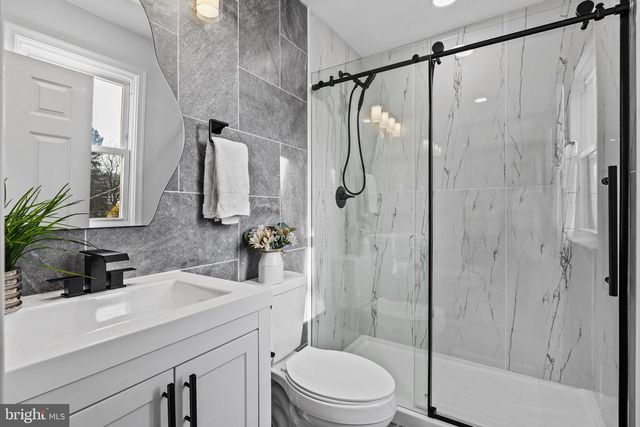 1221 HUNTINGDON PIKE, Huntingdon Valley, PA 19006