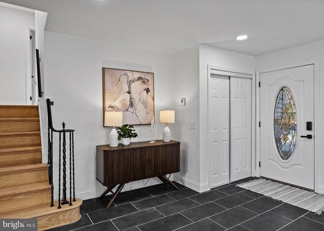 1221 HUNTINGDON PIKE, Huntingdon Valley, PA 19006