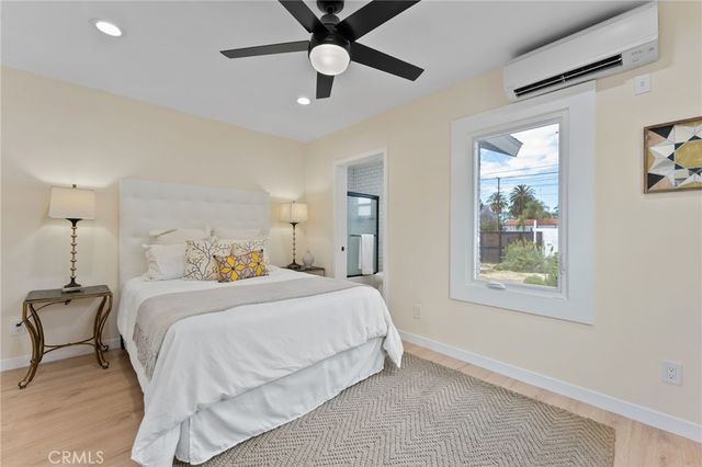 3821 S Hobart Boulevard, Los Angeles, CA 90062