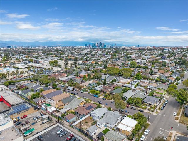 3821 S Hobart Boulevard, Los Angeles, CA 90062