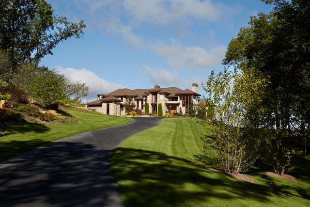 315 S Valley Hill Road, Bull Valley, IL 60098