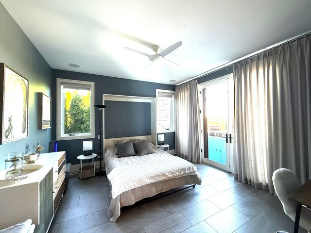 315 S Valley Hill Road, Bull Valley, IL 60098