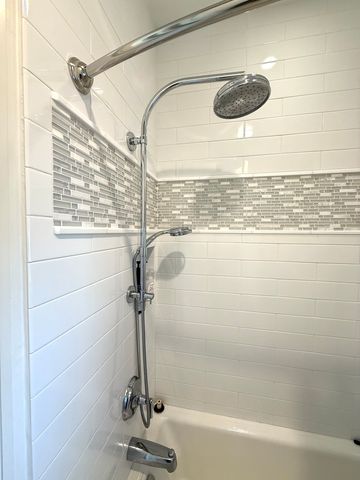 315 S Valley Hill Road, Bull Valley, IL 60098