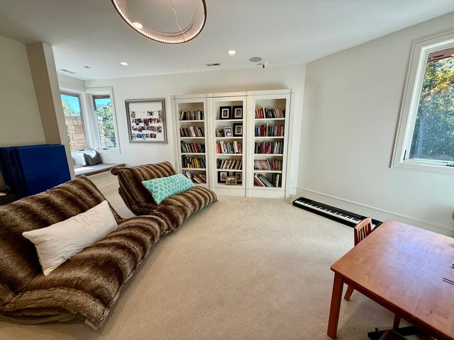 315 S Valley Hill Road, Bull Valley, IL 60098