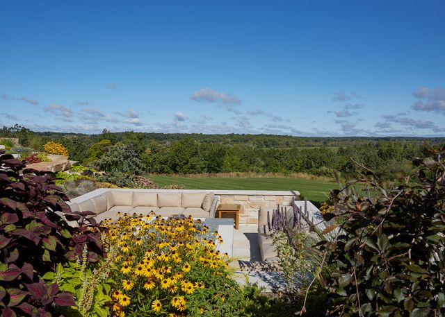 315 S Valley Hill Road, Bull Valley, IL 60098