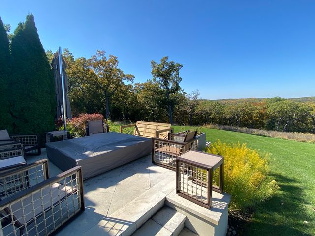 315 S Valley Hill Road, Bull Valley, IL 60098