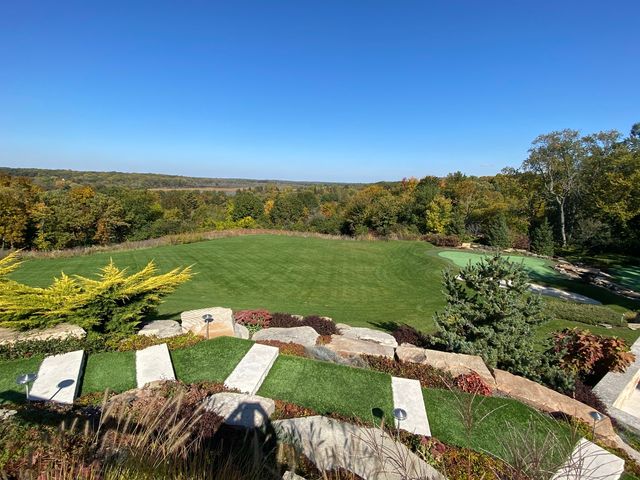 315 S Valley Hill Road, Bull Valley, IL 60098