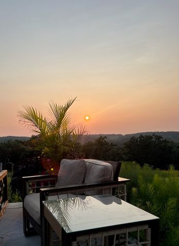 315 S Valley Hill Road, Bull Valley, IL 60098