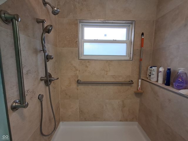 617 E 37th Street, Indianapolis, IN 46205