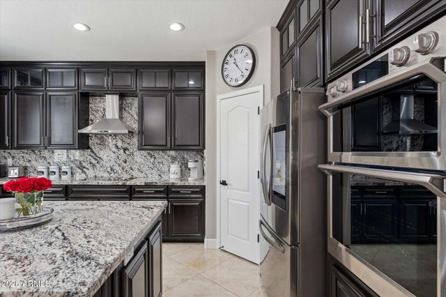 625 E TAYLOR Trail, San Tan Valley, AZ 85143