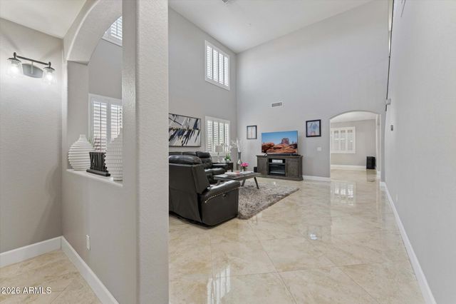 625 E TAYLOR Trail, San Tan Valley, AZ 85143