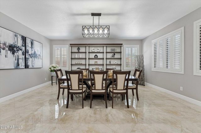 625 E TAYLOR Trail, San Tan Valley, AZ 85143