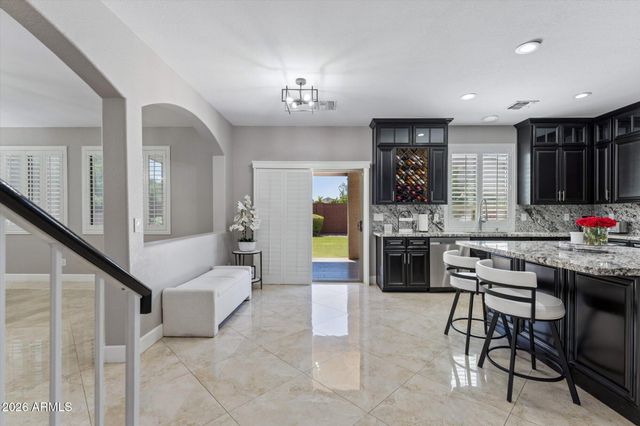 625 E TAYLOR Trail, San Tan Valley, AZ 85143