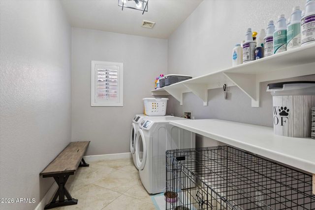 625 E TAYLOR Trail, San Tan Valley, AZ 85143
