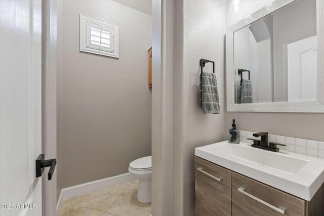 625 E TAYLOR Trail, San Tan Valley, AZ 85143