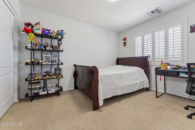 625 E TAYLOR Trail, San Tan Valley, AZ 85143