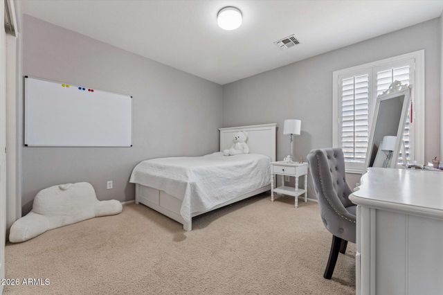 625 E TAYLOR Trail, San Tan Valley, AZ 85143