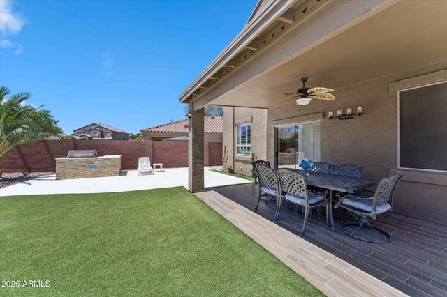 625 E TAYLOR Trail, San Tan Valley, AZ 85143