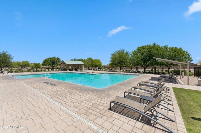 625 E TAYLOR Trail, San Tan Valley, AZ 85143
