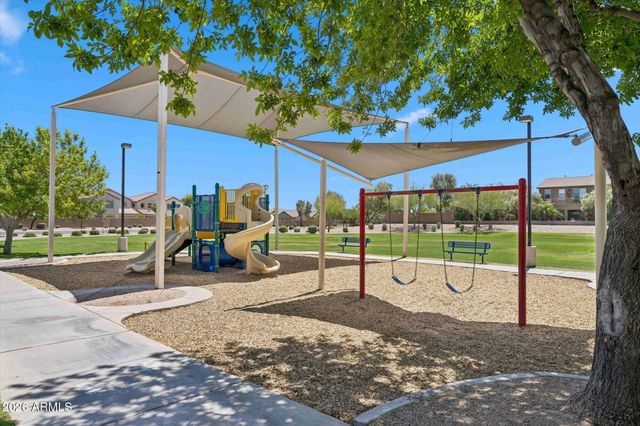 625 E TAYLOR Trail, San Tan Valley, AZ 85143