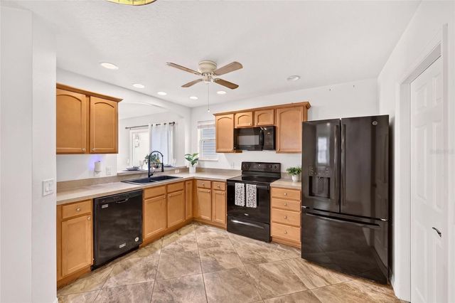 1813 HORTENSIA PLACE, The Villages, FL 32162