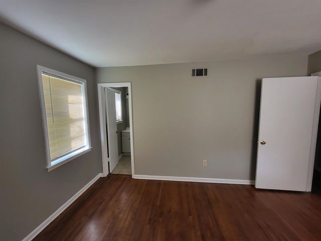 1247 VISTAVIEW CV, Memphis, TN 38127