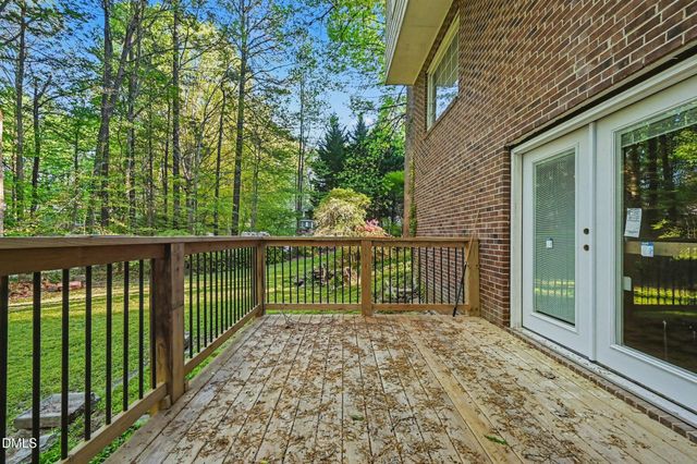 8700 Cliff Top Court, Raleigh, NC 27613