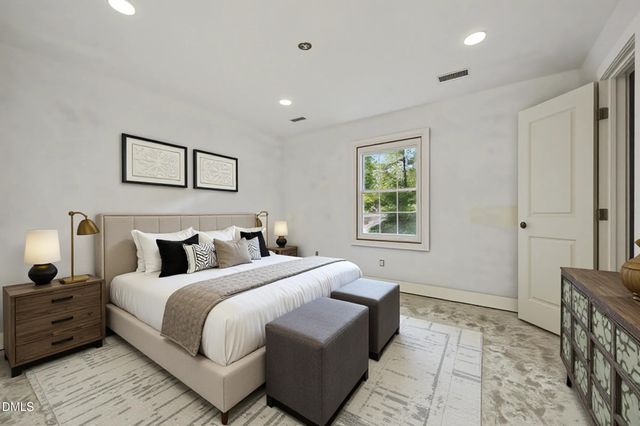 8700 Cliff Top Court, Raleigh, NC 27613