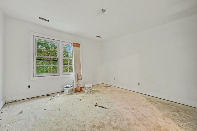 8700 Cliff Top Court, Raleigh, NC 27613