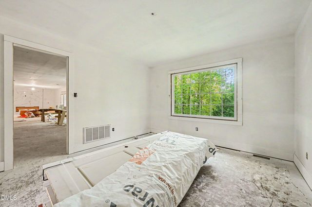 8700 Cliff Top Court, Raleigh, NC 27613