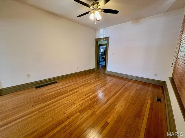 4143 Shaw Boulevard, St Louis, MO 63110