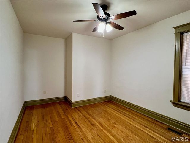 4143 Shaw Boulevard, St Louis, MO 63110