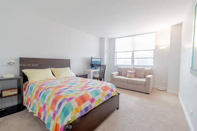 250 174th St 1118, Sunny Isles Beach, FL 33160