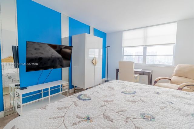 250 174th St 1118, Sunny Isles Beach, FL 33160